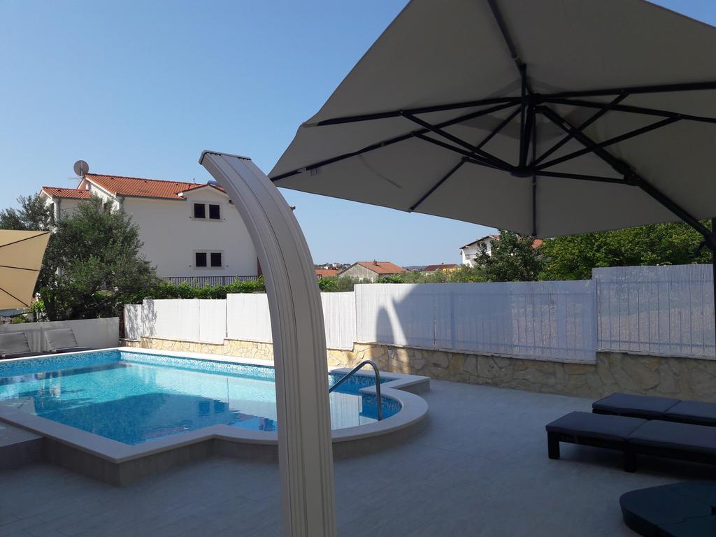 Villa Ferias Trogir Exterior foto